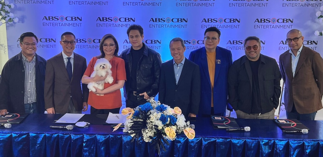 Enrique Gil Remains A Kapamilya, Signs Exclusive Contract With ABS-CBN